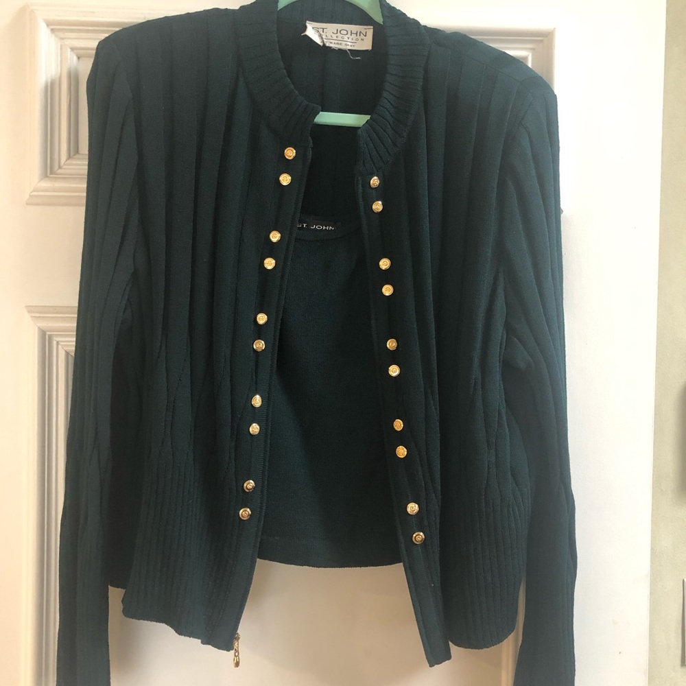 St. John by Marie Gray Sweater Set Size Large